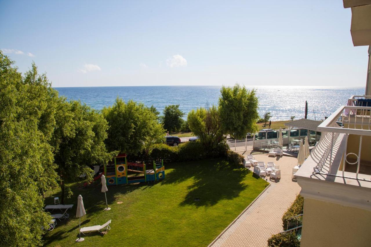 Hotel Perla Beach Luxury Primorszko Kültér fotó