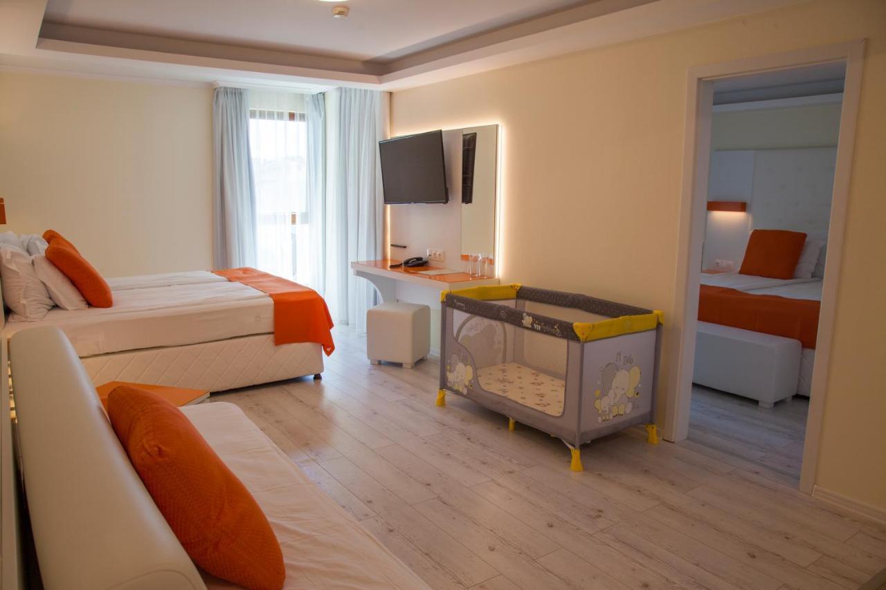 Hotel Perla Beach Luxury Primorszko Kültér fotó