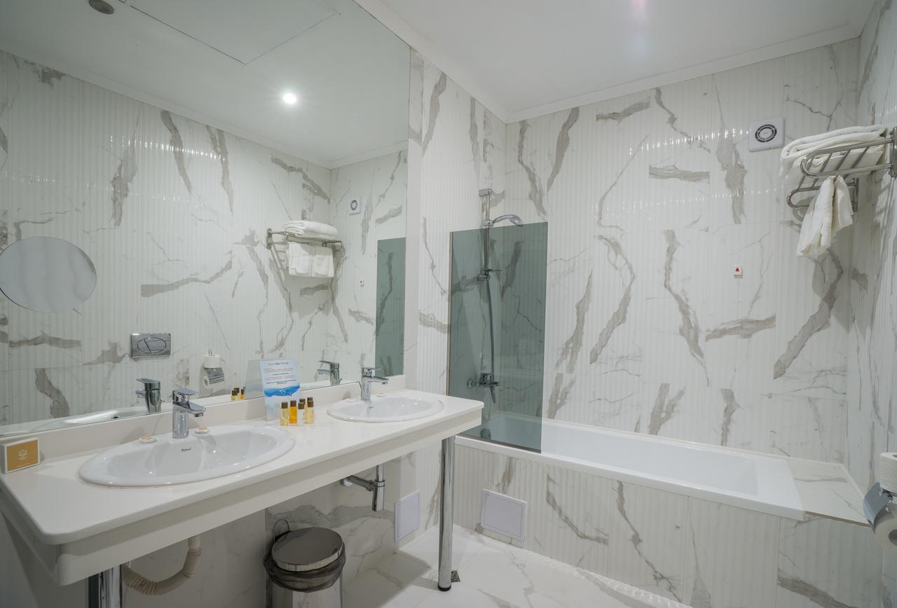 Hotel Perla Beach Luxury Primorszko Kültér fotó
