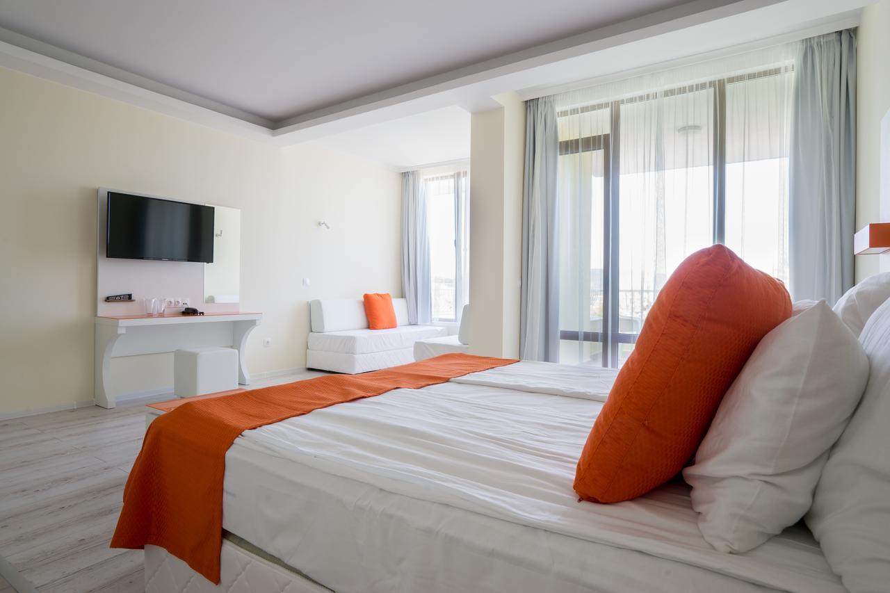 Hotel Perla Beach Luxury Primorszko Kültér fotó