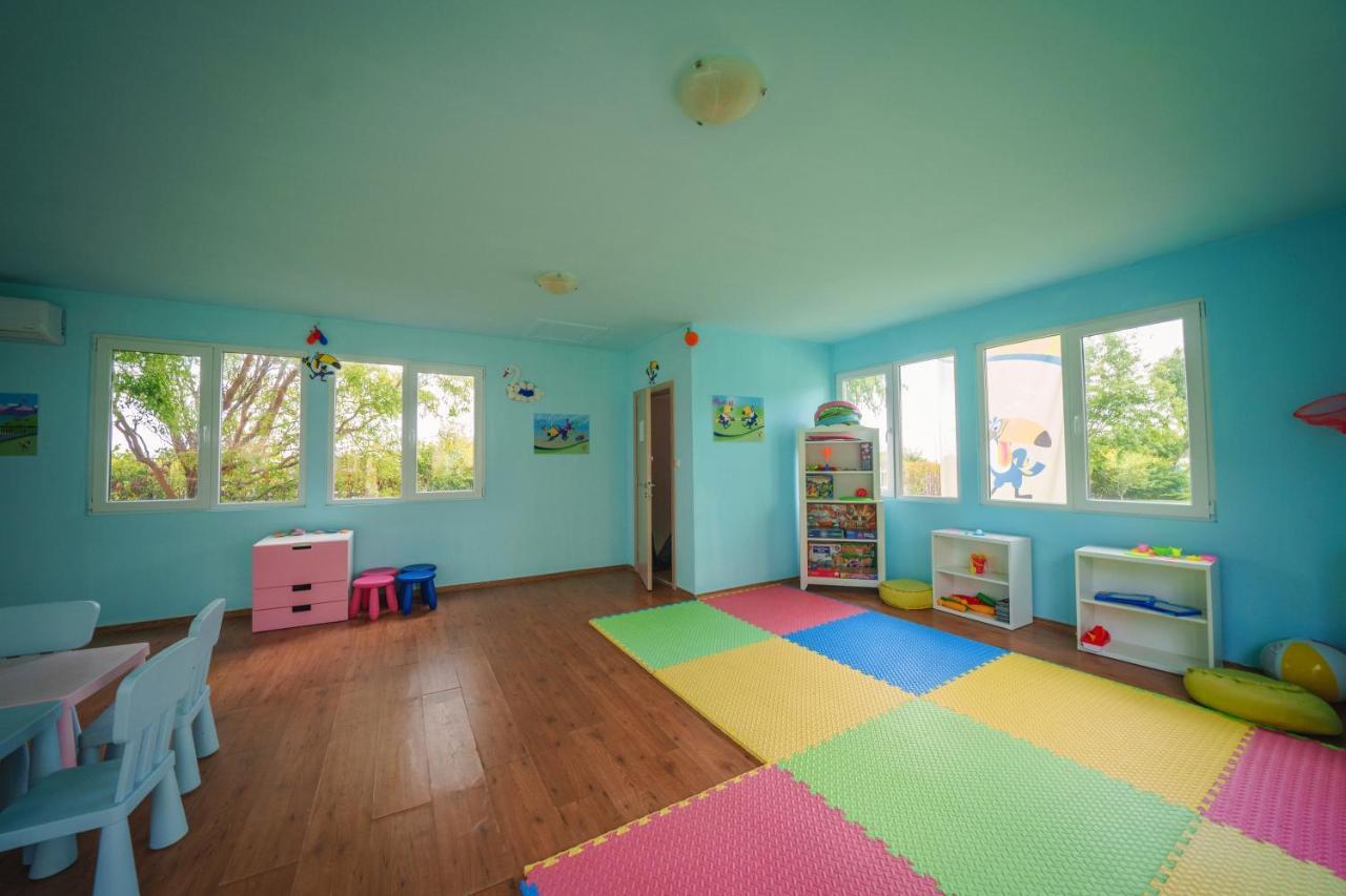 Hotel Perla Beach Luxury Primorszko Kültér fotó