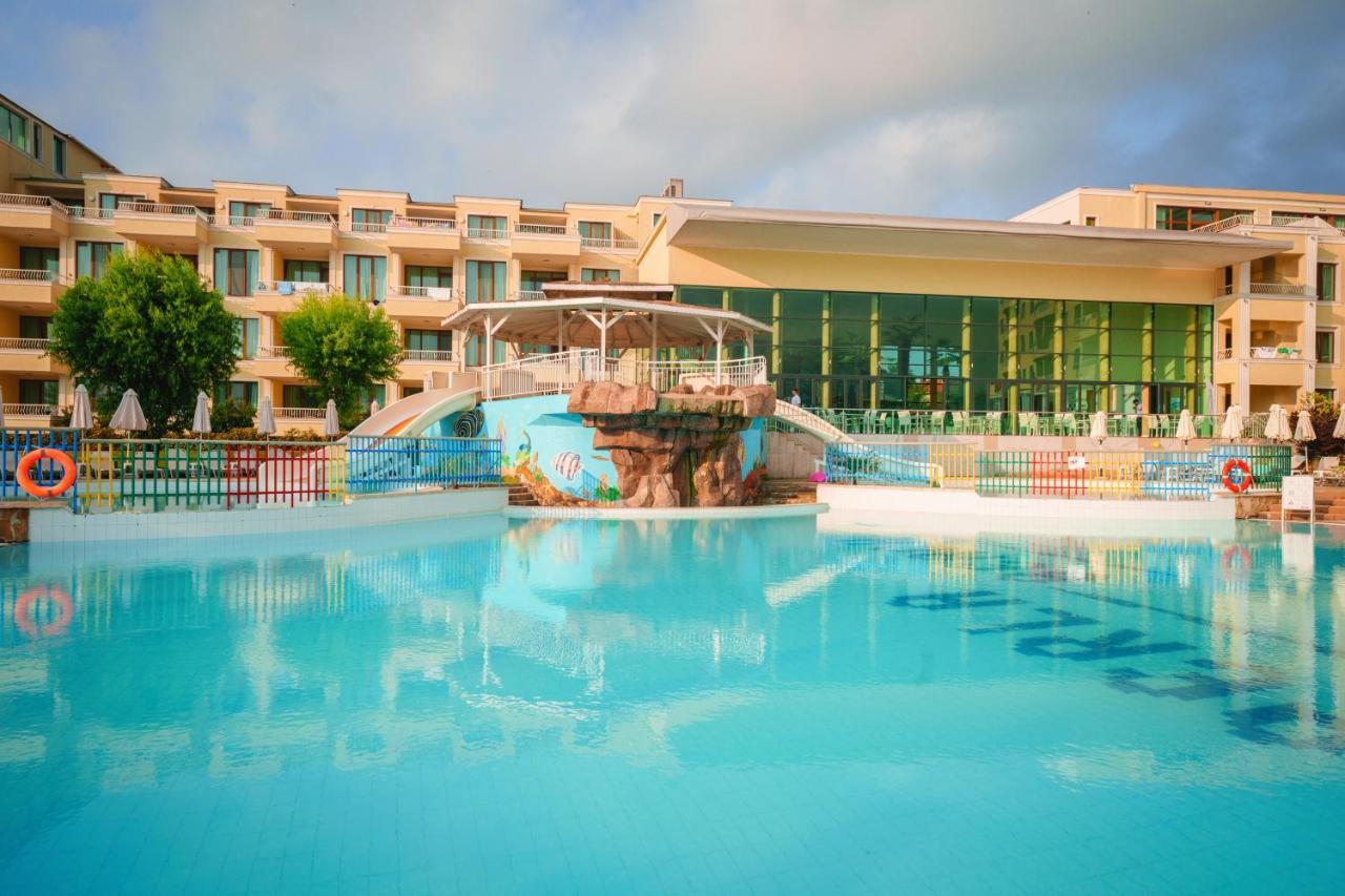 Hotel Perla Beach Luxury Primorszko Kültér fotó