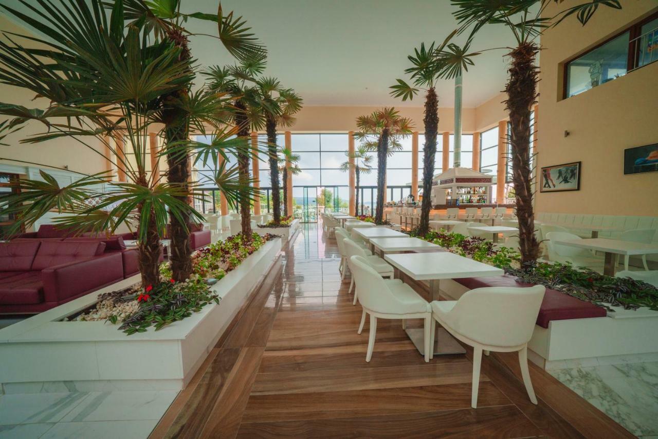 Hotel Perla Beach Luxury Primorszko Kültér fotó