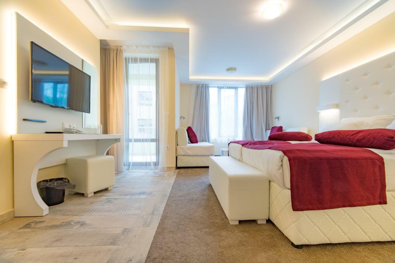 Hotel Perla Beach Luxury Primorszko Kültér fotó