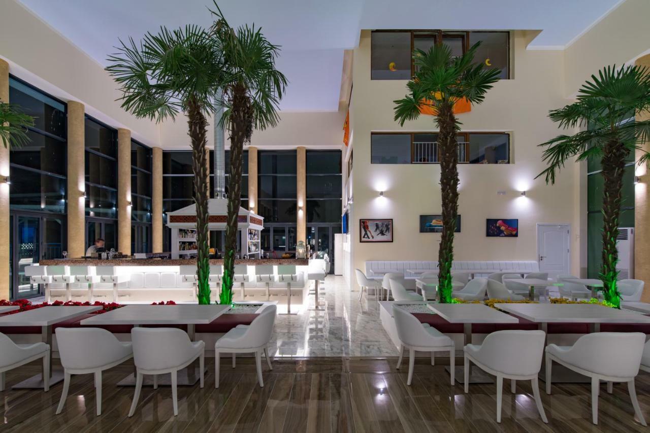 Hotel Perla Beach Luxury Primorszko Kültér fotó