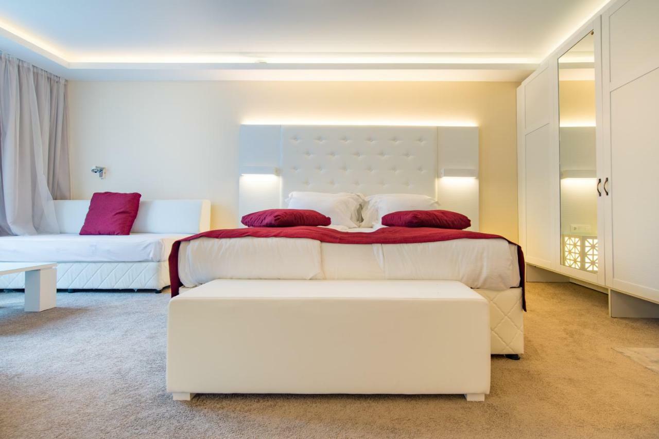 Hotel Perla Beach Luxury Primorszko Kültér fotó